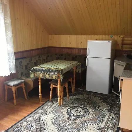 шепіт лісу בית נופש